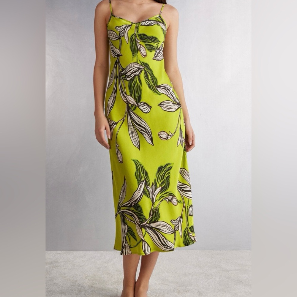 Intimissimi Lime and Black Patterned Top